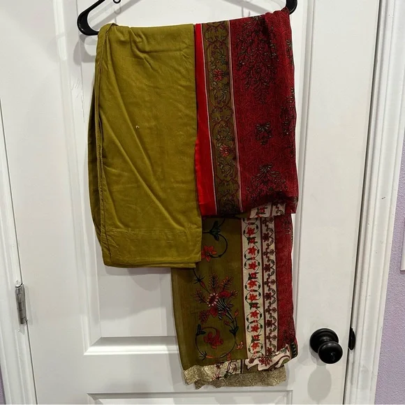 Lime green three piece salwar kameez - Picture 7 of 7